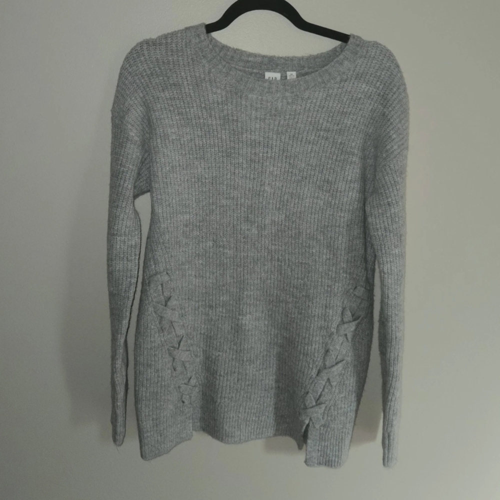 Gap Women's Knit Sweater Size XS Petite Grey Long Sleeve Crew Neck New